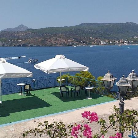 Kavos Bay Seafront Hotel Agia Marina (Aegina) Exterior foto
