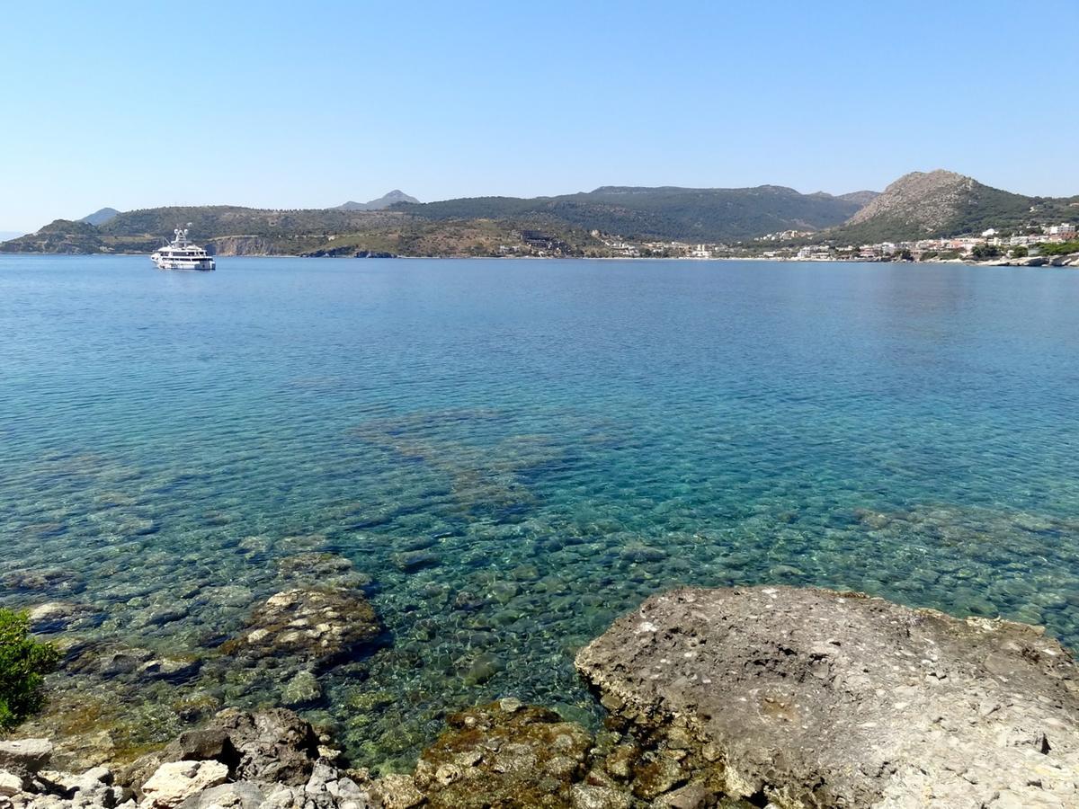 Kavos Bay Seafront Hotel Agia Marina (Aegina) Exterior foto
