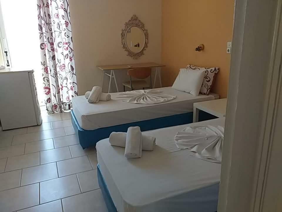 Kavos Bay Seafront Hotel Agia Marina (Aegina) Exterior foto
