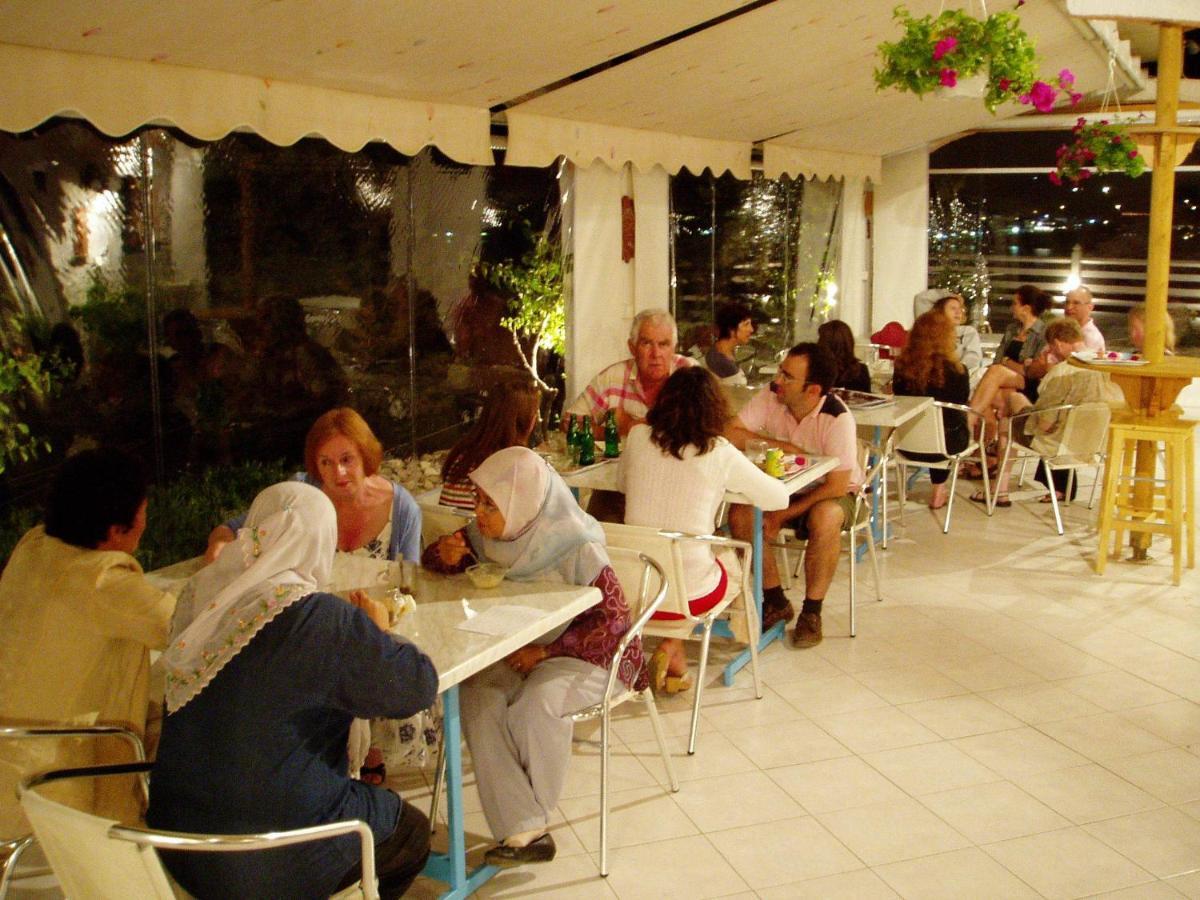 Kavos Bay Seafront Hotel Agia Marina (Aegina) Exterior foto